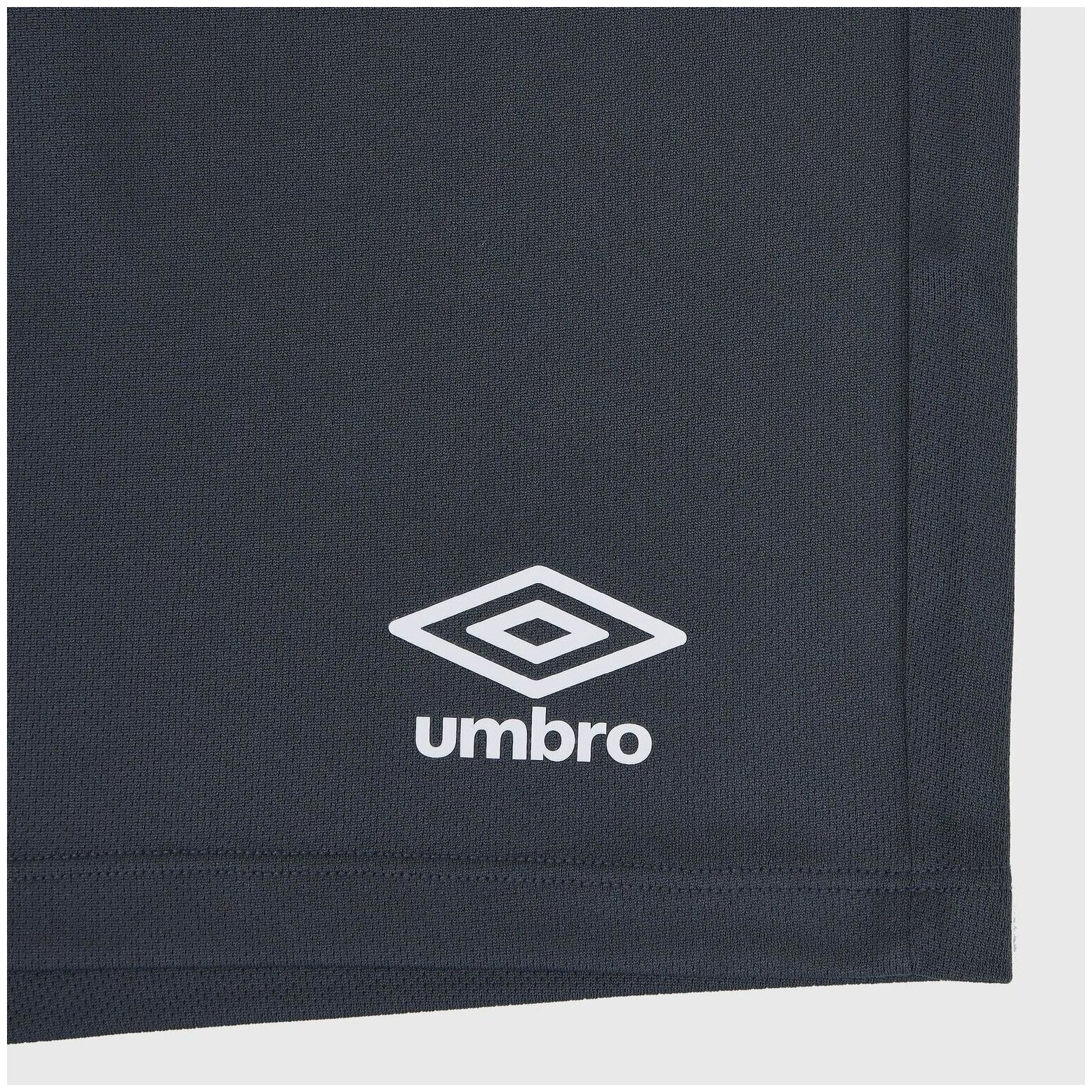 Шорты спортивные Umbro