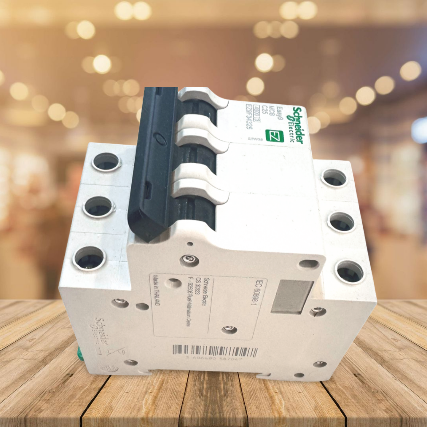 Easy9 3P 25A C 4.5kA Schneider avtomatik o'chirgichi — фото 1