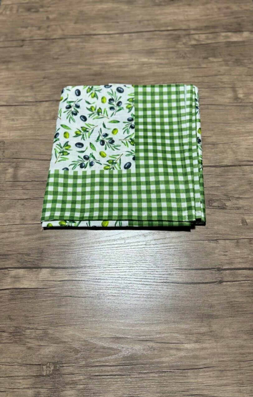 Скатерть зелёным растительными, декор цветочный принтом — фото 1