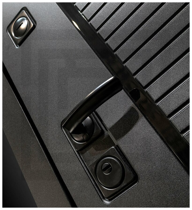 Входная дверь PIANO с внутренней панелью зеркало максимум черный кварц, размер по коробке 960х2050, правая - фотография № 2