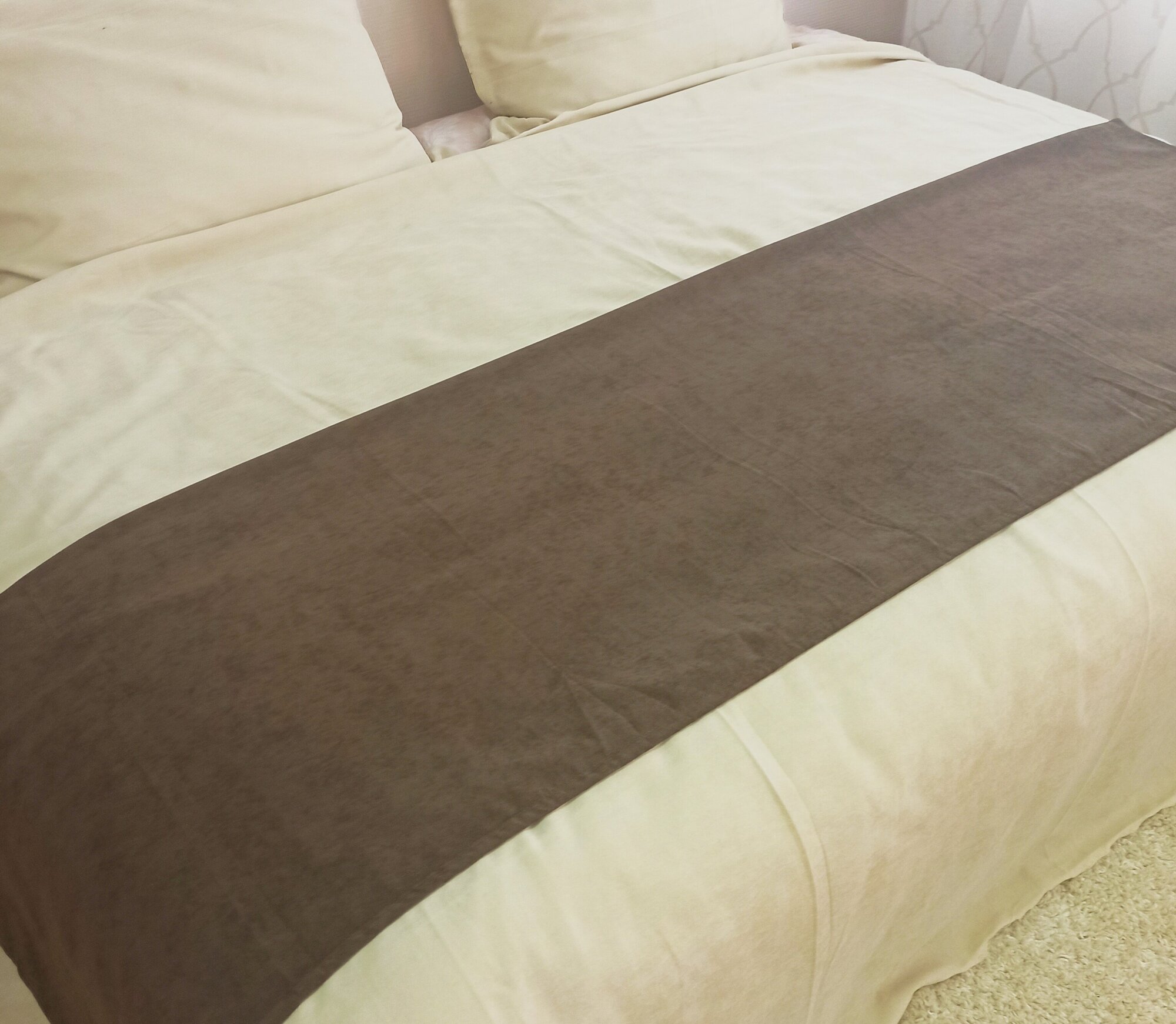 Покрывало - дорожка на кровать "Кружева" Канвас 100х200 см, светло-коричневый - фотография № 2