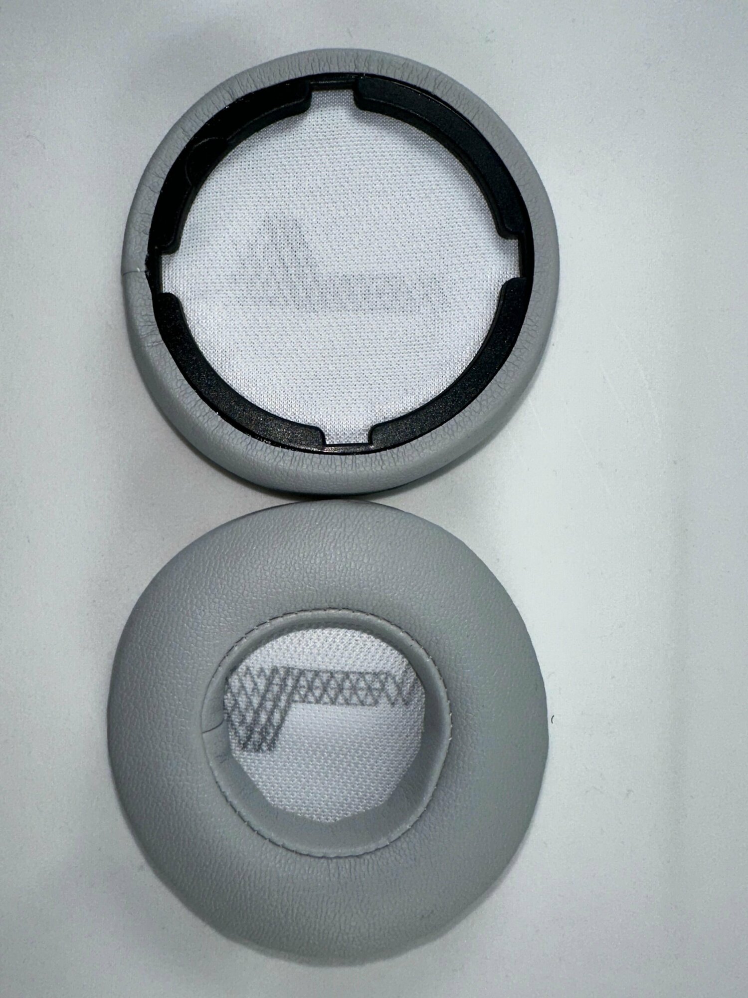 Амбушюры для наушников JBL Live 400BT, Live 460NC — фото 1
