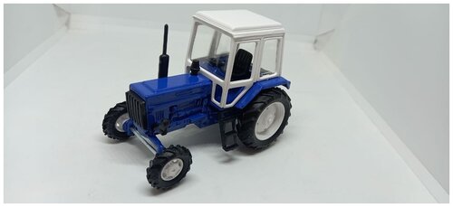 Масштабная модель Трактор МТЗ-82 1:43