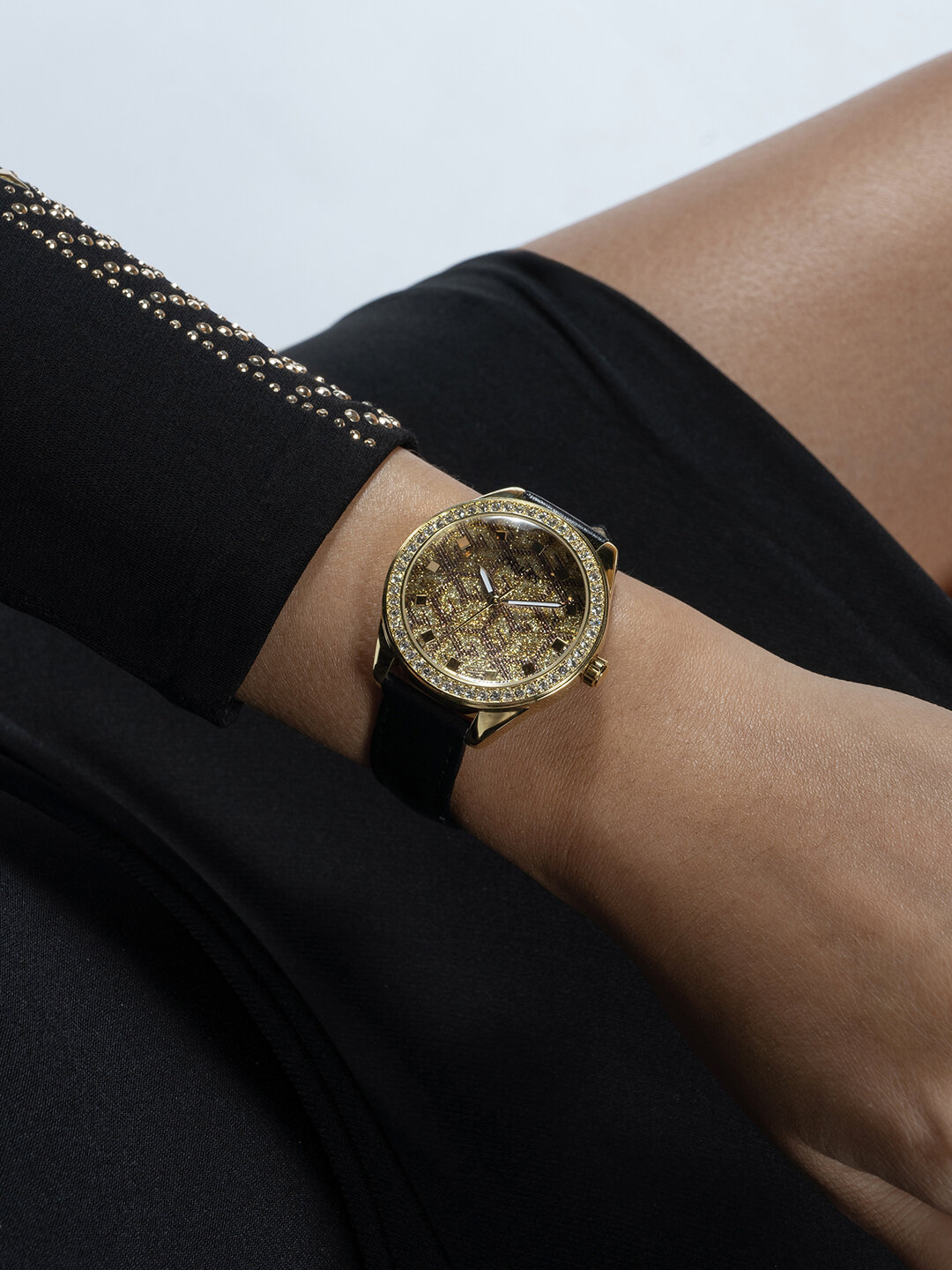 Наручные часы GUESS Trend 