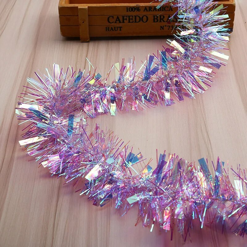 Радужная фольгированная гирлянда из ротанга Purple