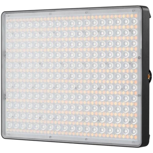 Осветитель Aputure Amaran P60C RGBWW 4099000₽