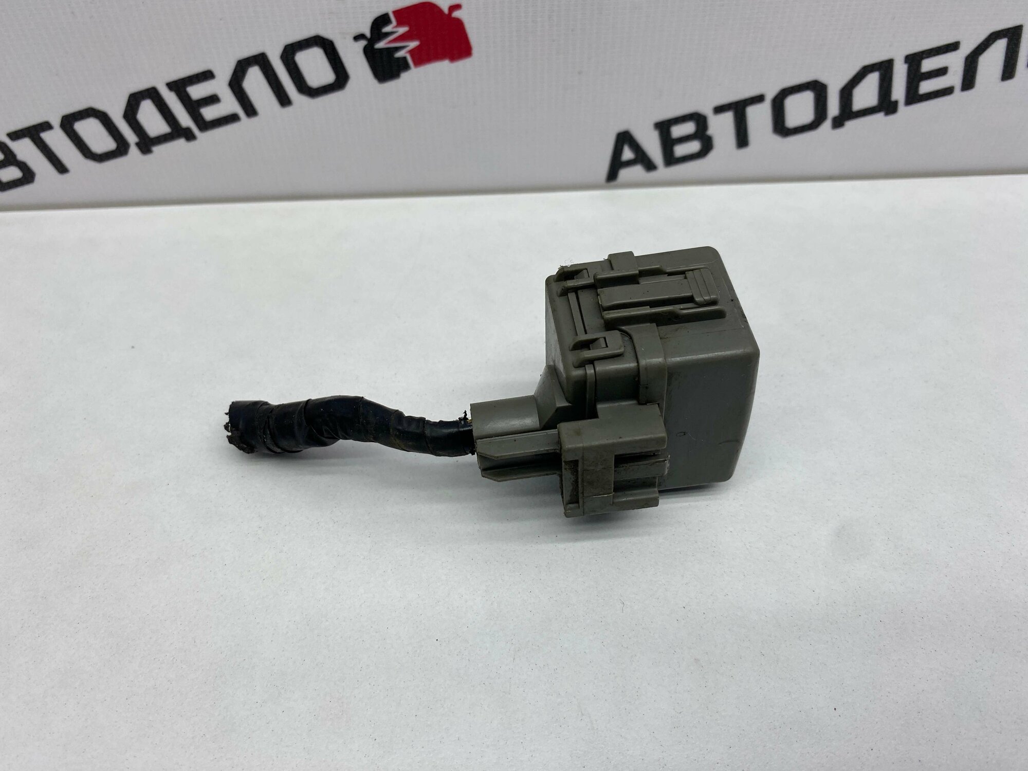 Разъем OBD Mazda Familia BJ 2000 г