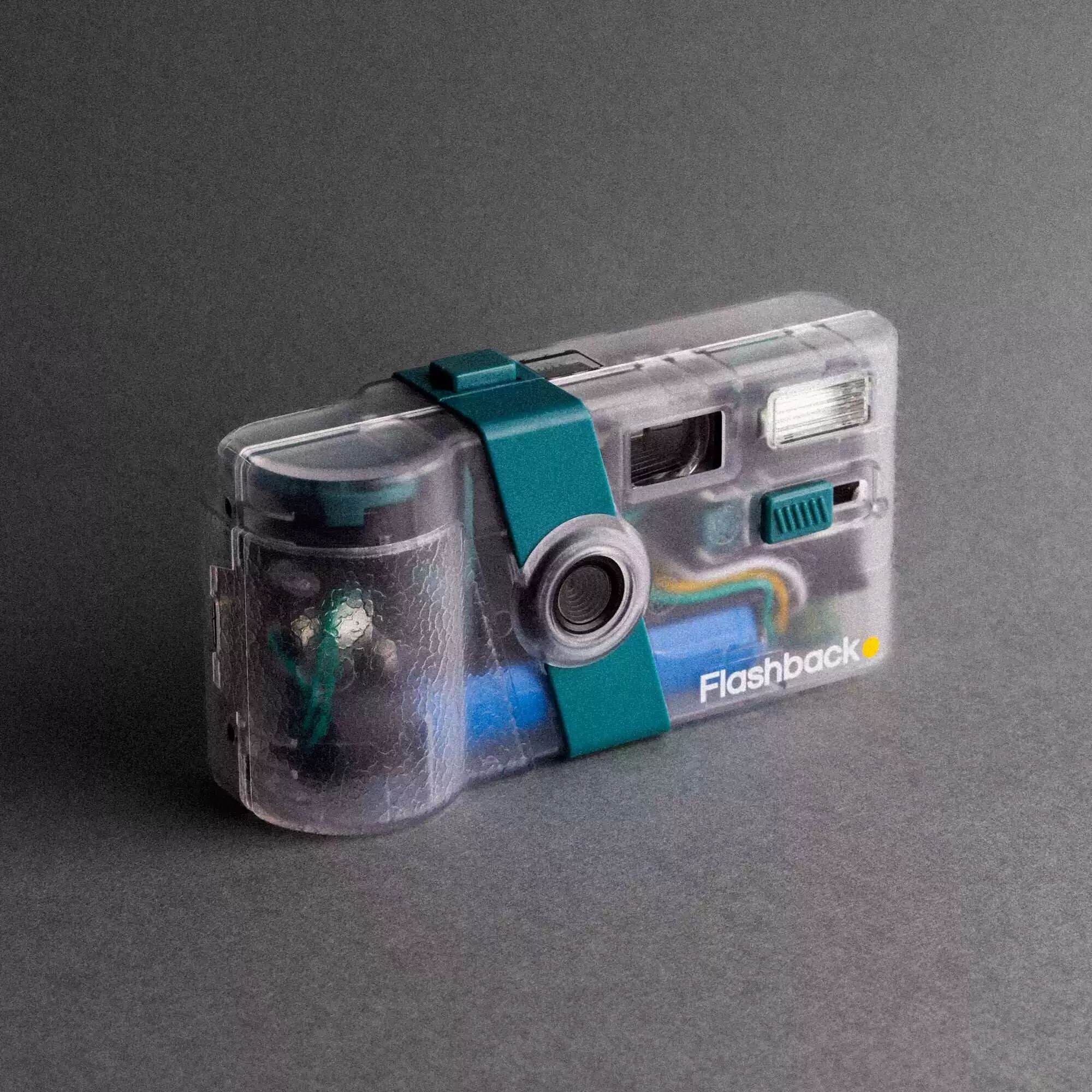 Фотоаппарат с винтажными пленочными фильтрами FLASHBACK ONE35 V2