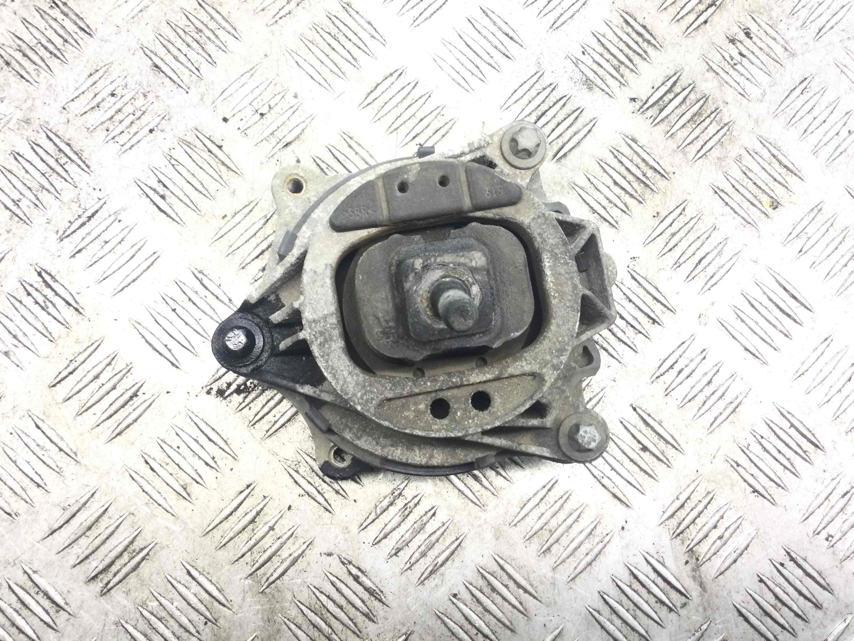Б/У Подушка крепления двигателя BMW 3-Series 3-Series F30/F31/GT F34 6 поколение (2012–2016) 2016 г.