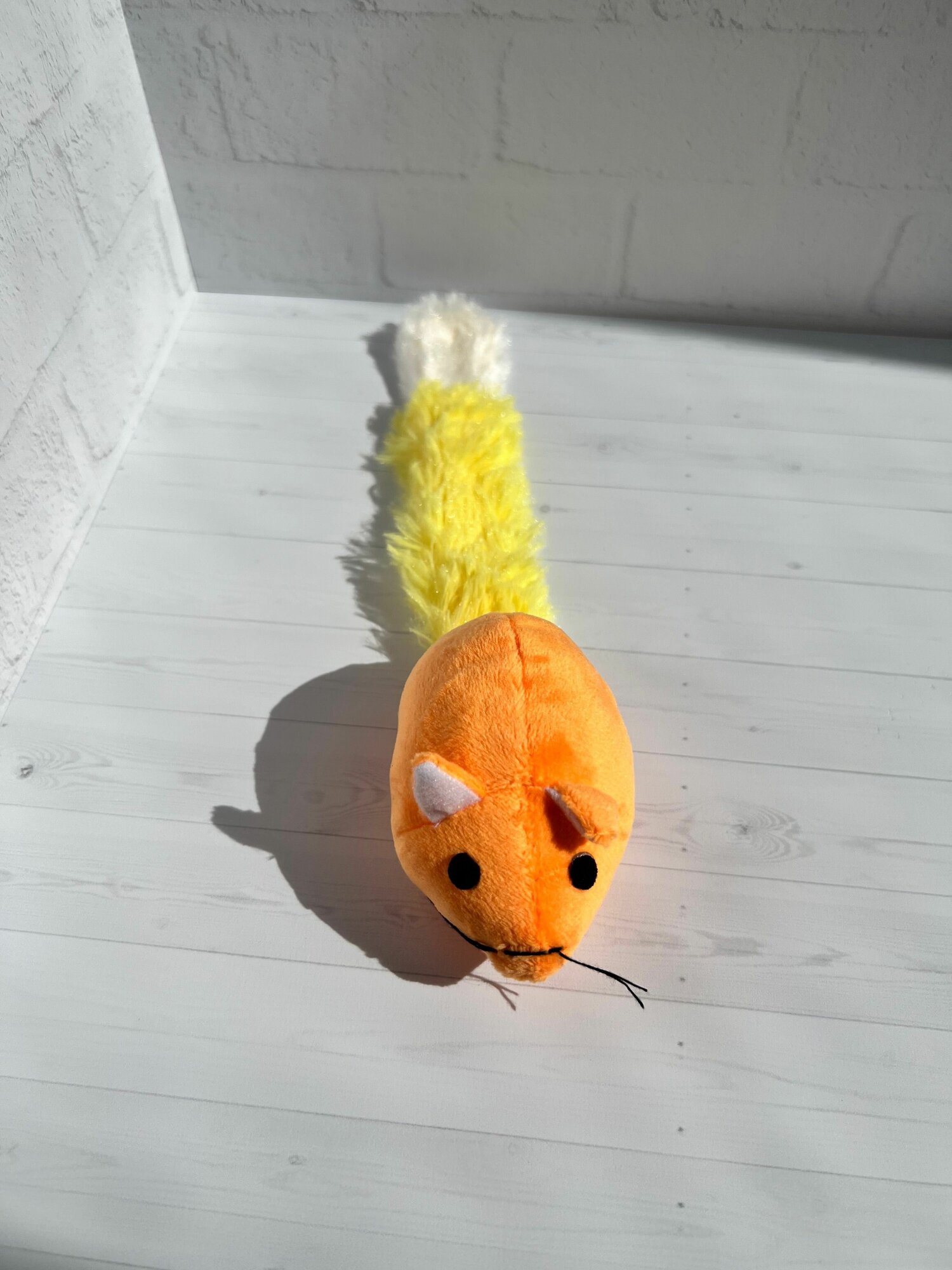 Игрушка для кошек Мышка оранжевая, с кошачьей мятой - фотография № 9