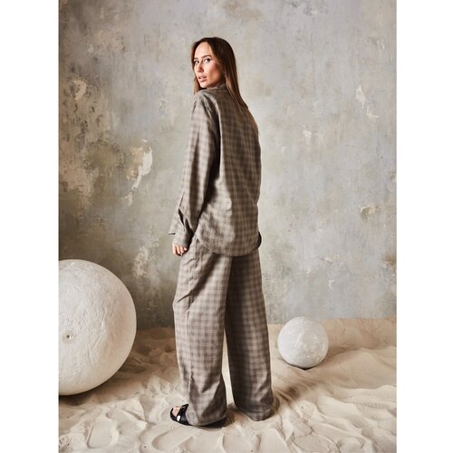 фото Свободные брюки в клетку sans merci