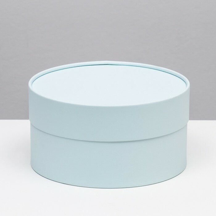 Подарочная коробка "Аквамарин" голубой завальцованная без окна 18 х 10 см