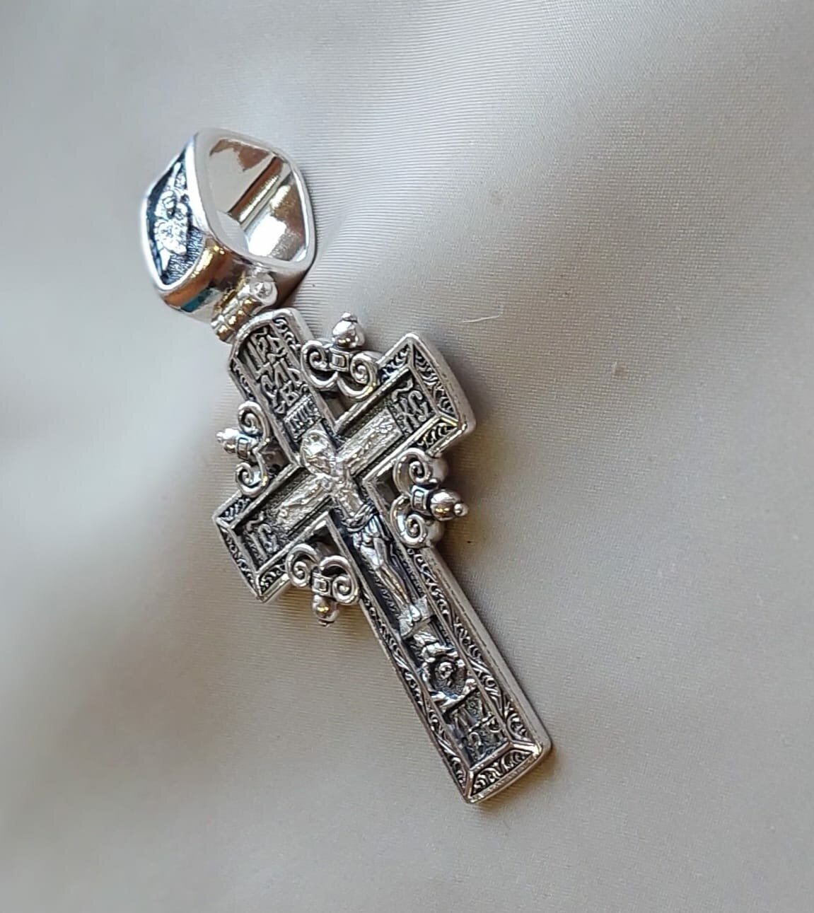 Серебряный православный крест с большим ушком - фотография № 2