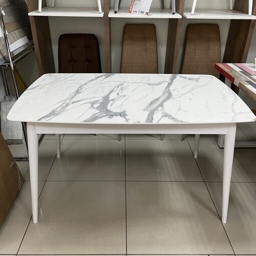 Раздвижной обеденный стол Ольберг, мраморный