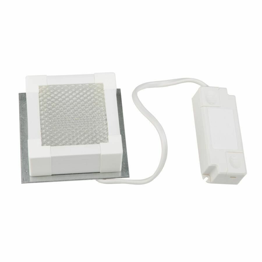 Светильник светодиодный ULP-1010 7W/4000K IP40 GRILYATO WHITE 7Вт 4000К IP40 630лм 100х100х37 потолочный встраив. грильято рассеив. призма с источником питания бел. Uniel UL-00007426