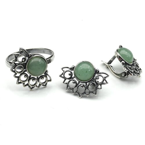 Комплект бижутерии: серьги, кольцо, нефрит, размер кольца 18, зеленый