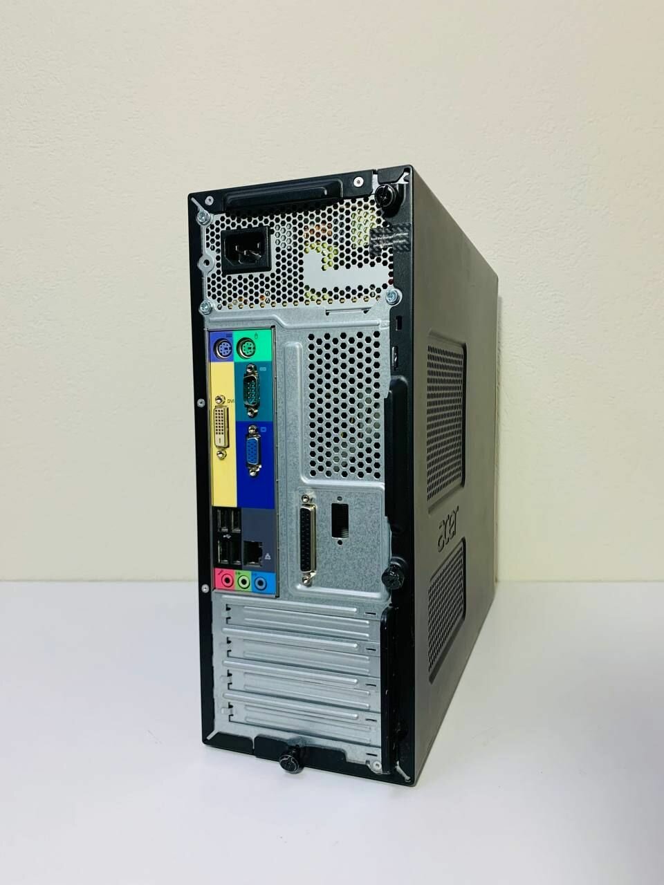 Компьютер в сборе с монитором 22 дюйма Acer Veriton Pentium G4500, 8gb DDR4, SSD 120gb, HD-Graphics, чёрный — фото 1
