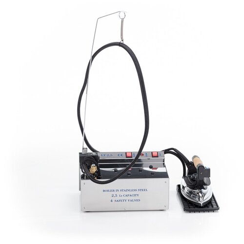 Парогенератор с утюгом Lelit PS05BSH 4790000₽