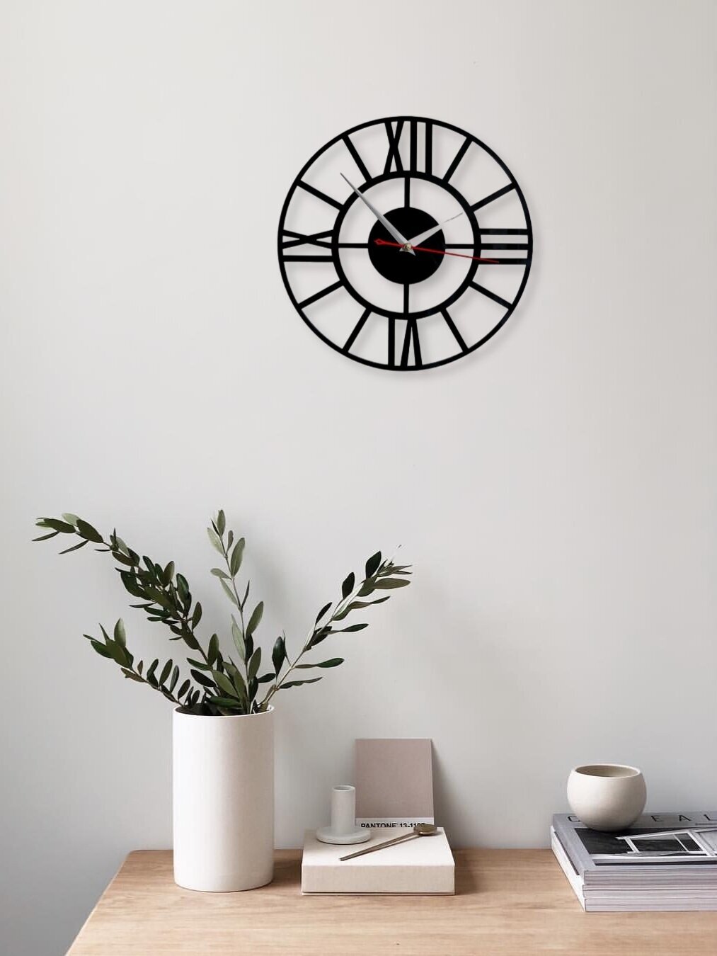 Настенные часы Roomton Лофт бесшумные 30 см черные на кухню в гостиную на стену для дома и дачи