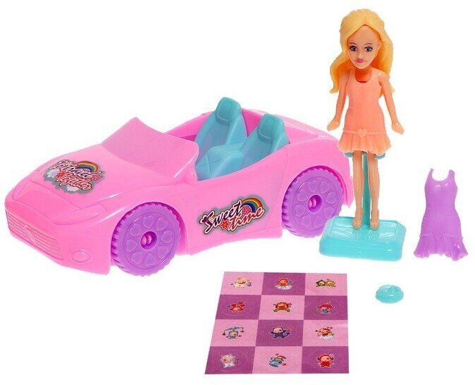 Кукла малышка «Кэтти» с машиной и аксессуарами, цвета микс