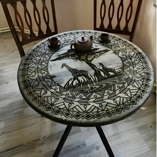 Стол обеденный из массива сосны с рисунком 