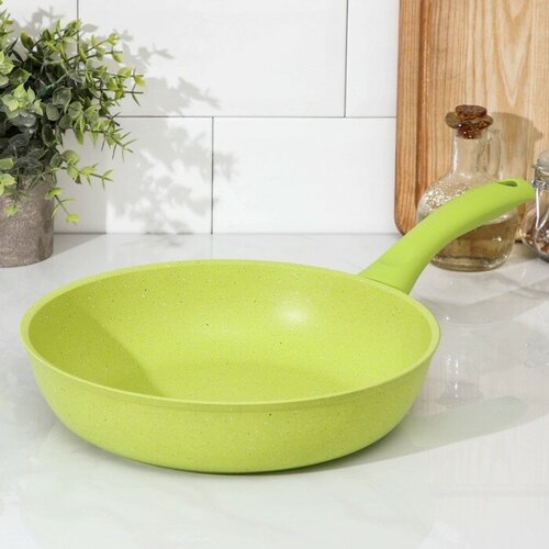 Сковорода Trendy style d26 см пластиковая ручка антипригарное покрытие цвет зелёный 3530₽
