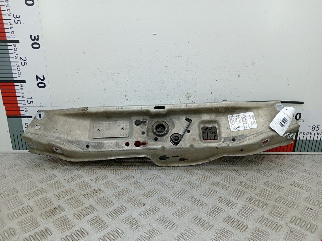 Рамка капота Opel Astra H 93180008 арт. 2197783