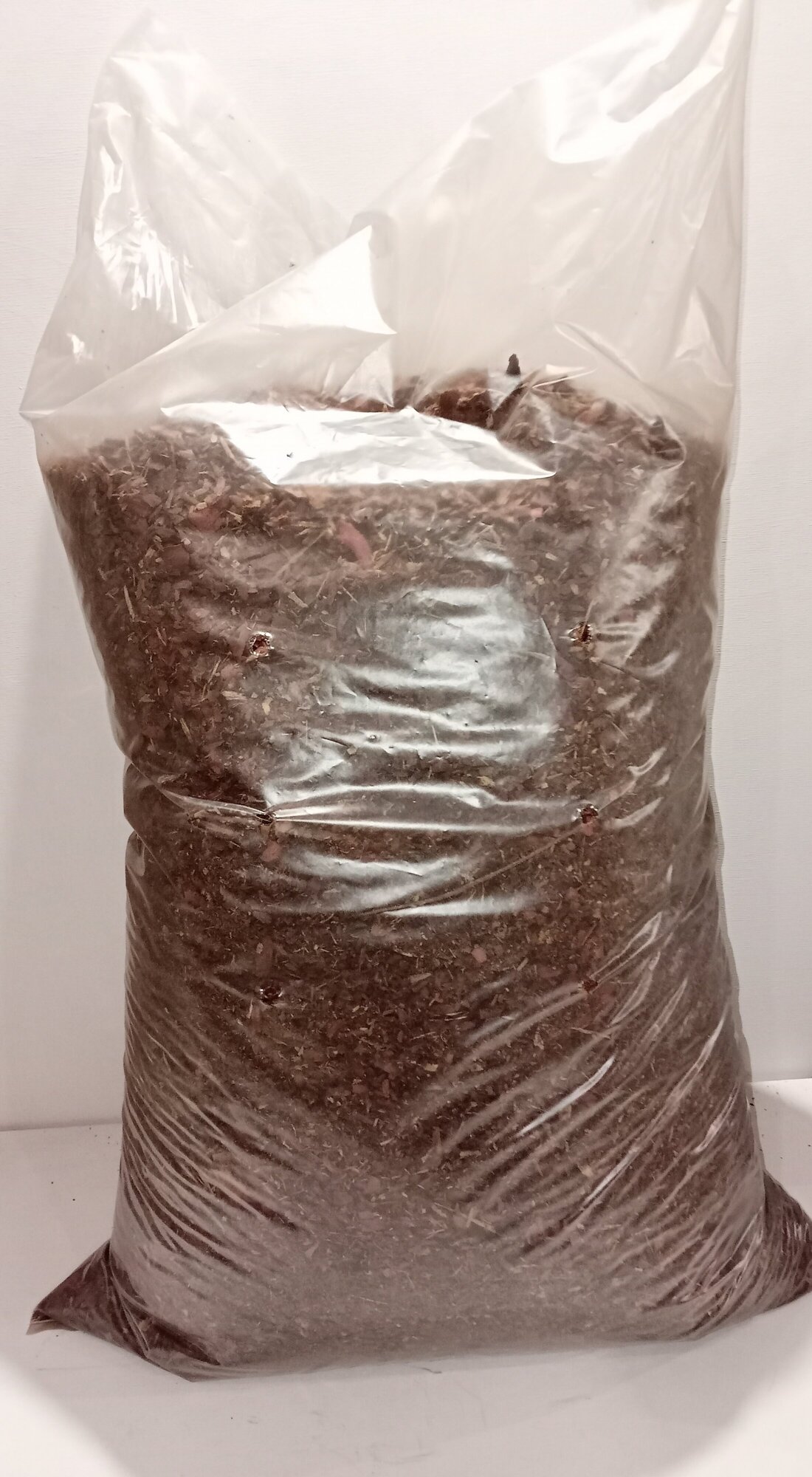 Кора сибирской лиственницы, 0-1 см, 1 мешок 60 литров - фотография № 2