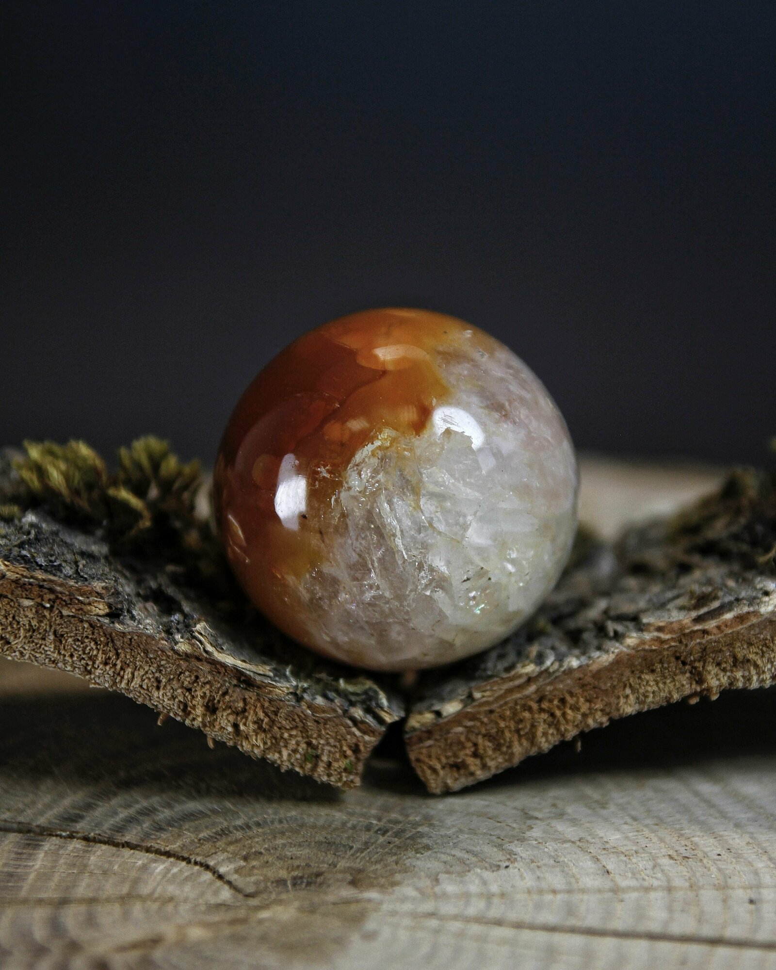 Оберег, амулет Сердолик - шар, натуральный камень, диаметр 34-36 мм, 1 шт - привлекает энергии изобилия