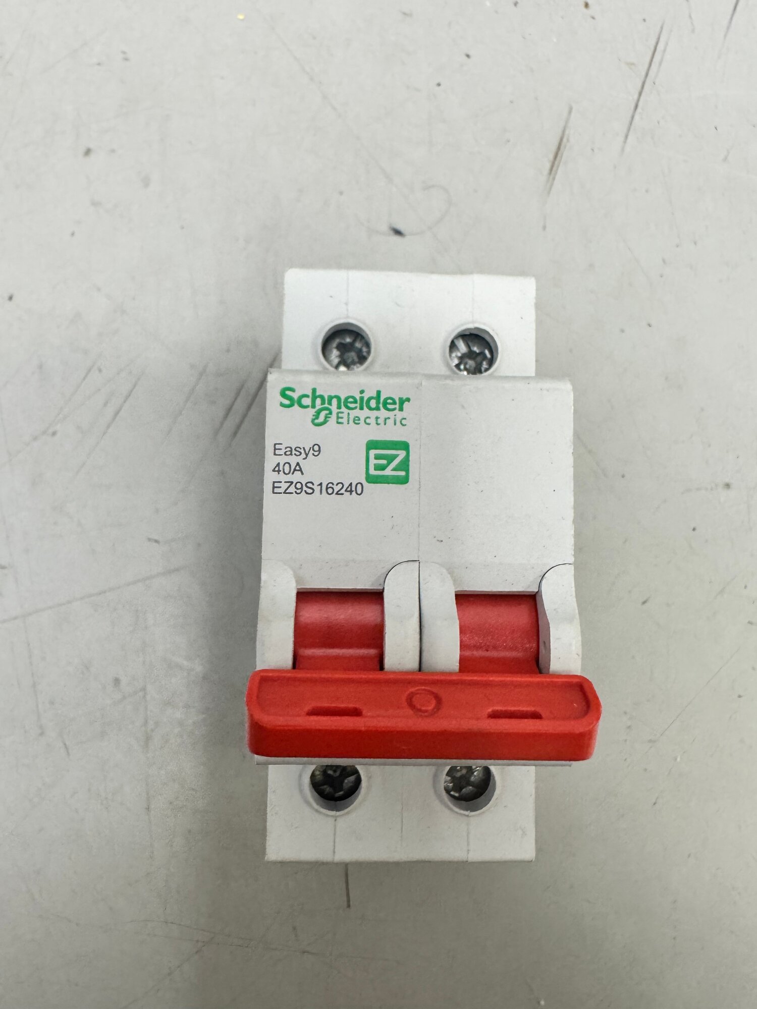 Выключатель нагрузки 2П 40А 230В однофазный Easy9 Schneider Electric (рубильник) EZ9S16240