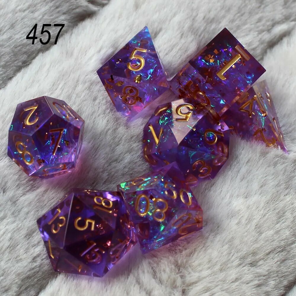 YANSHEGNYI Настольные кости из смолы 7 костюмов, набор для настольных игр и ролевых сражений