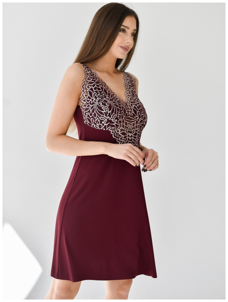 Женская ночная сорочка вискоза Верона, Текстильный край, размер 44, бордо. - фотография № 2