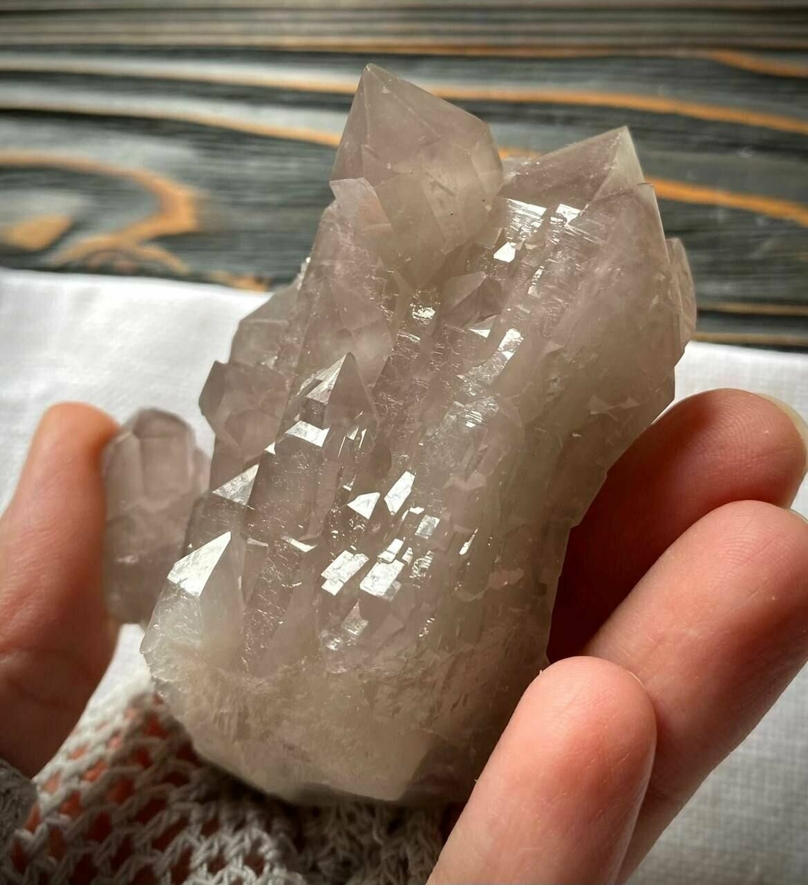 Кварц Россия кристалл натуральный камень mineral - фотография № 2