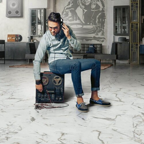 Изображение товара Виниловая плитка Tarkett Art Vinyl Lounge Sander DJ плитка 457х457 (2,09 м2)