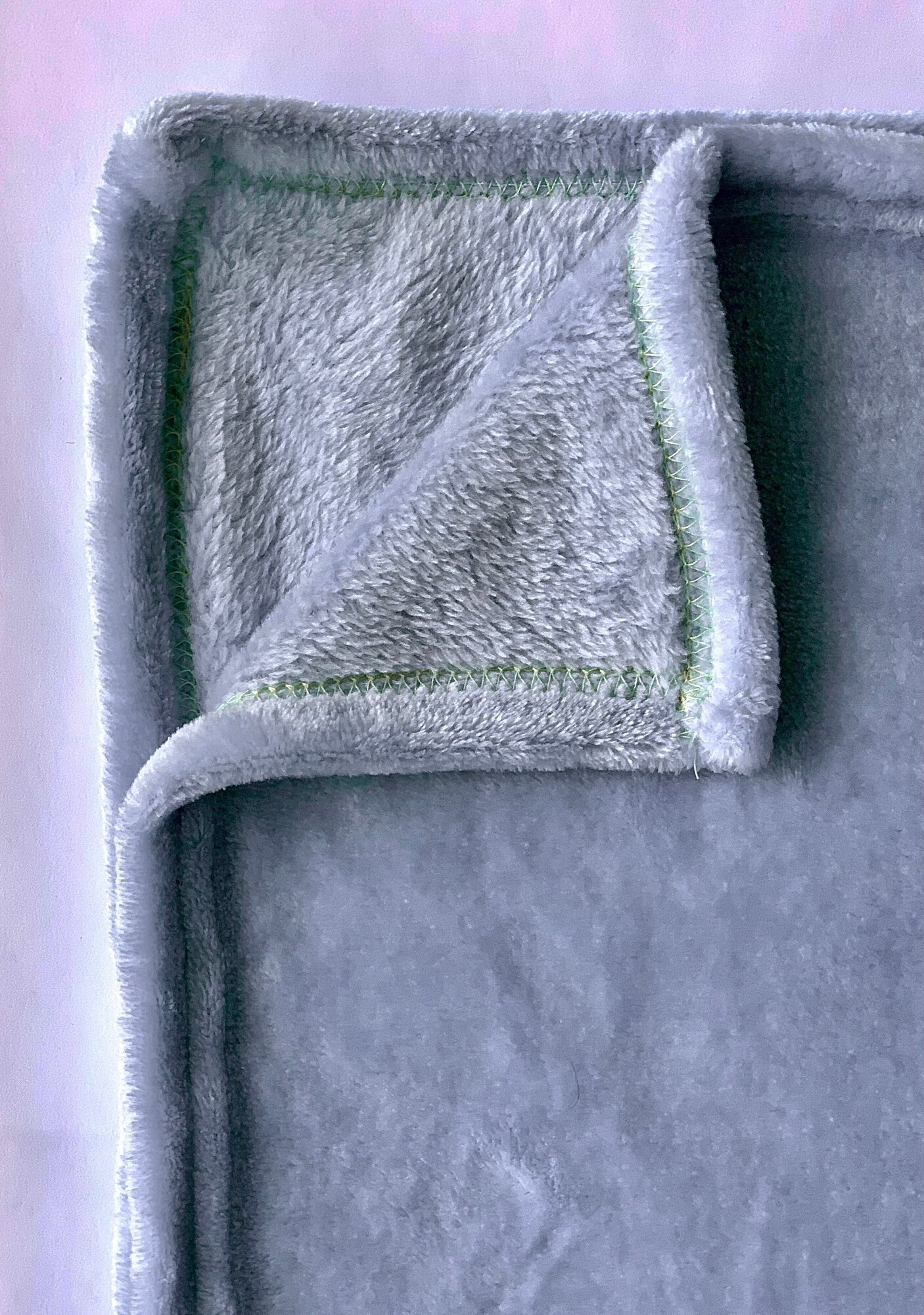 Плед/Покрывало на кровать 240х220 гладкокрашенный (Евромакси), стальной синий , Enrika - фотография № 6