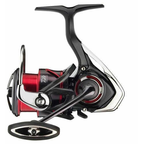 Daiwa Fuego LT 20 (4000-C) катушка безынерционная daiwa 20 fuego lt 4000 cp 4000