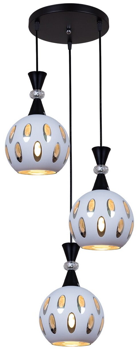 фото Подвесной светильник для гостинной , столовой , студии на 3 плафона 03410