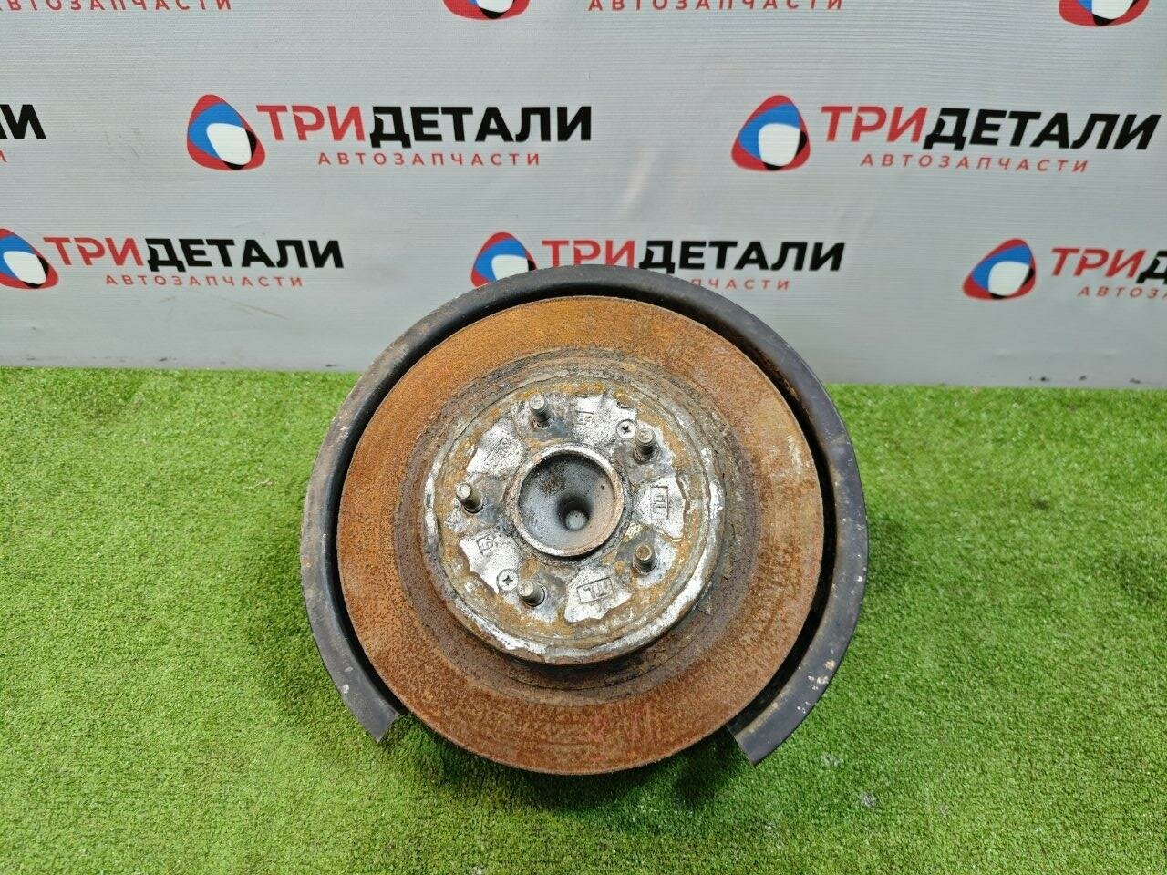 Кулак поворотный Hyundai Tucson 2.0 G4NA 2020 задн. прав. (б/у)