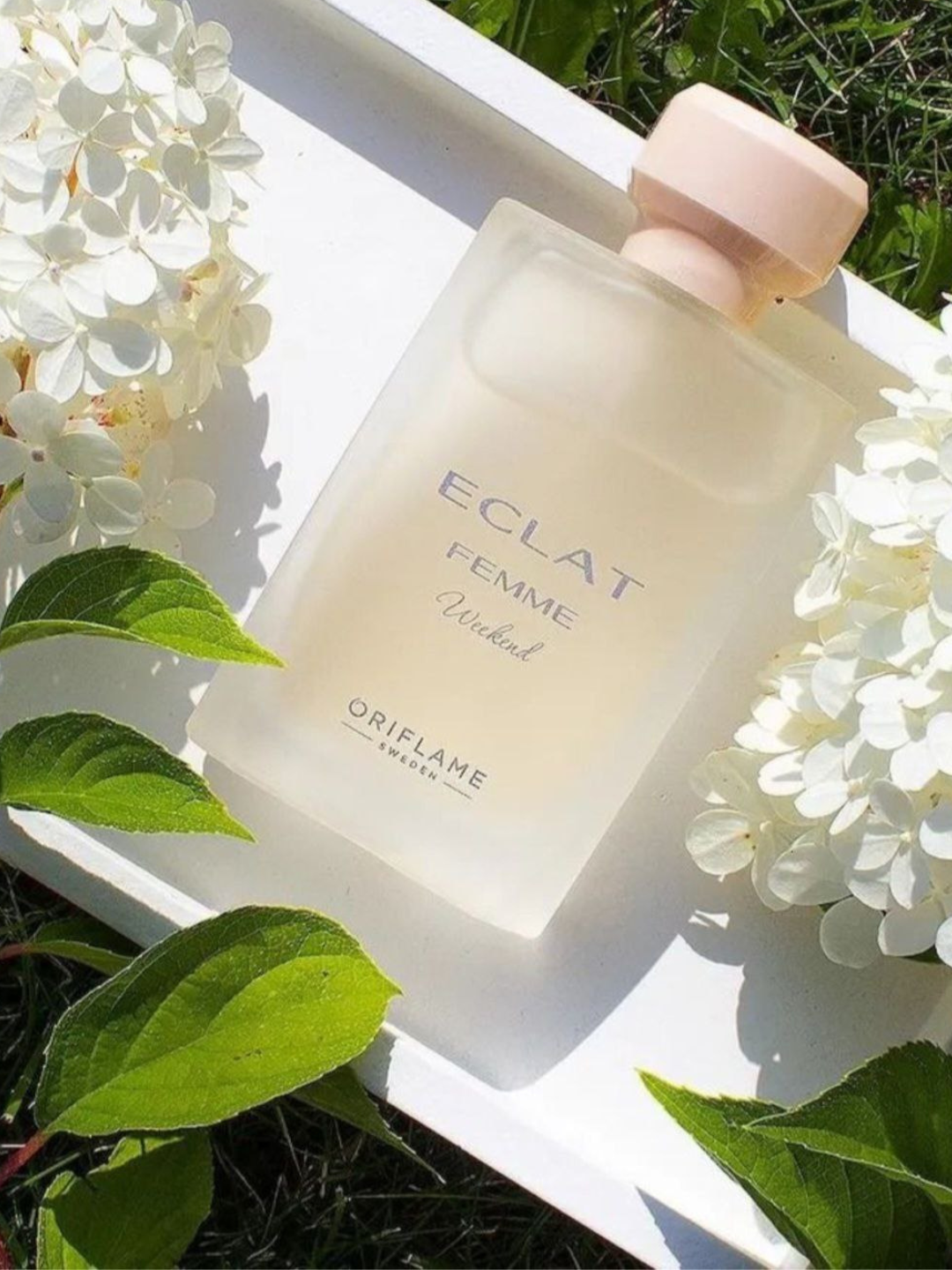 Oriflame Eclat Femme Weekend Eau de Toilette — изысканный женский аромат 50мл.