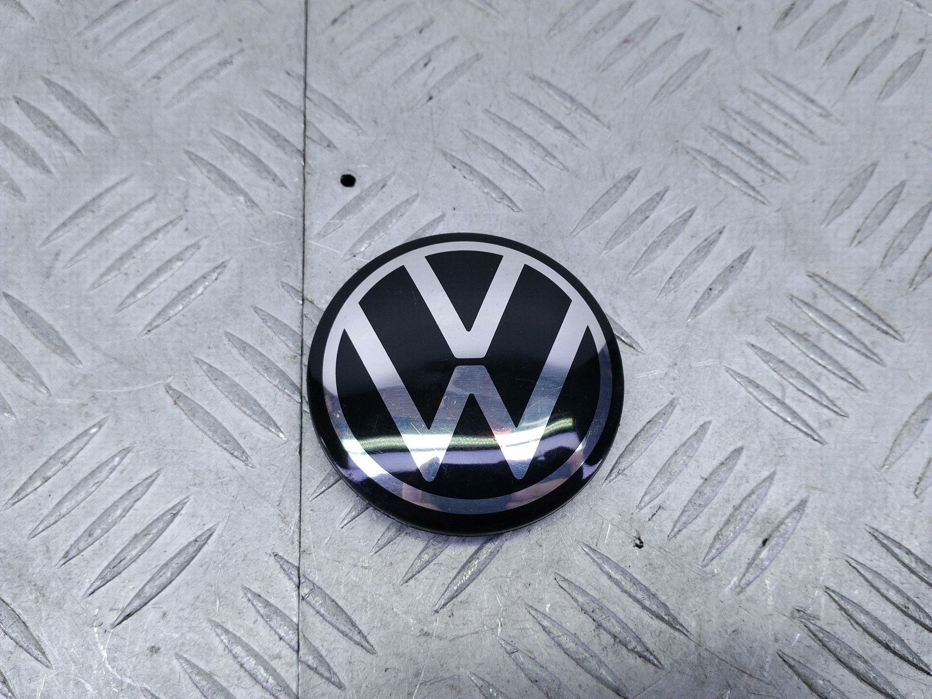 Колпачок литого диска Volkswagen Passat B6 (2005 - 2010) 5H0601171