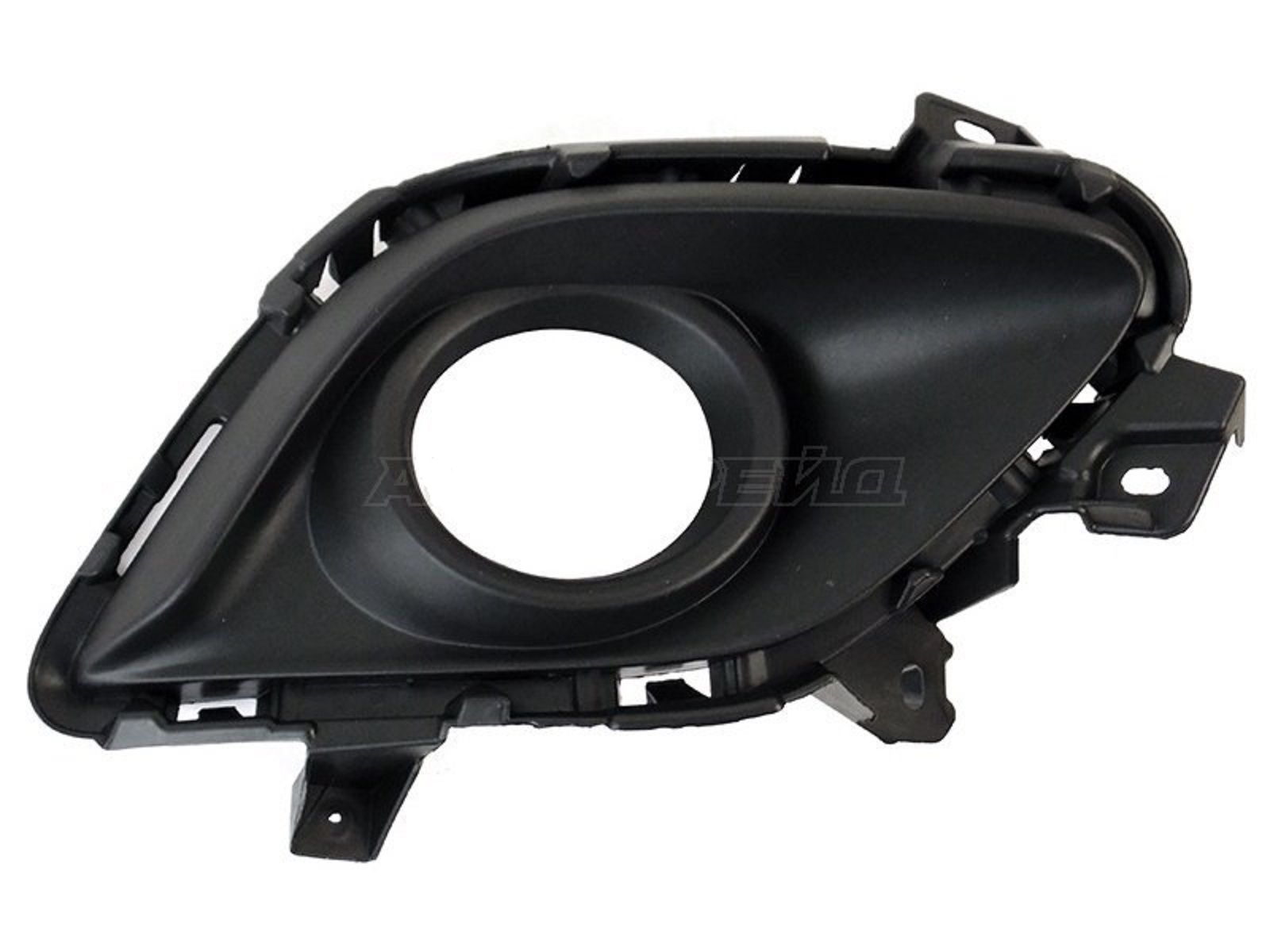 Оправа ПТФ Mazda 6 12-15 / Atenza 12-14 (Справа)