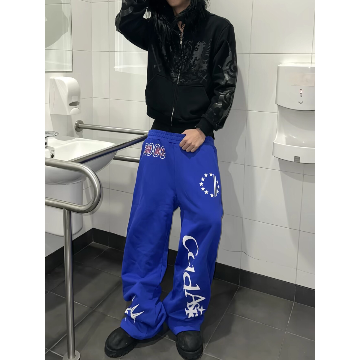 Брюки спортивные