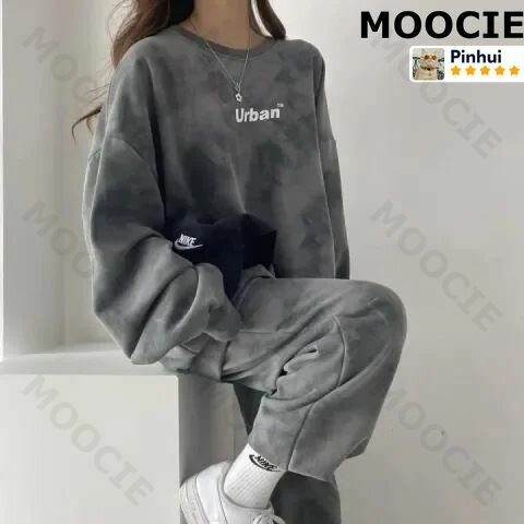 Твинсет MOOCIE
