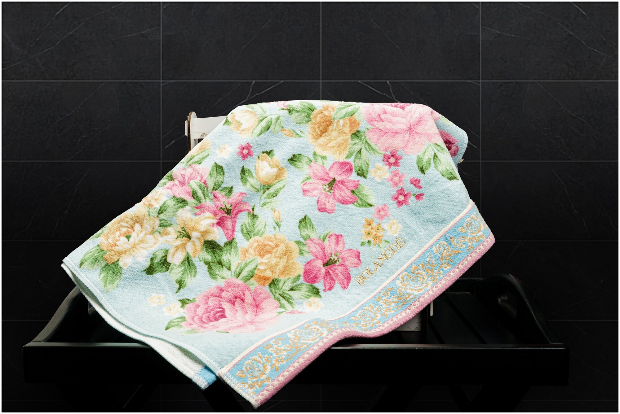 Набор полотенец для рук и лица 2 шт, полотенце для ванной махровое, велюровое BOLANGDE, 100% хлопок, рисунок цветы, Япония Пионы34х78, голубой - фотография № 5