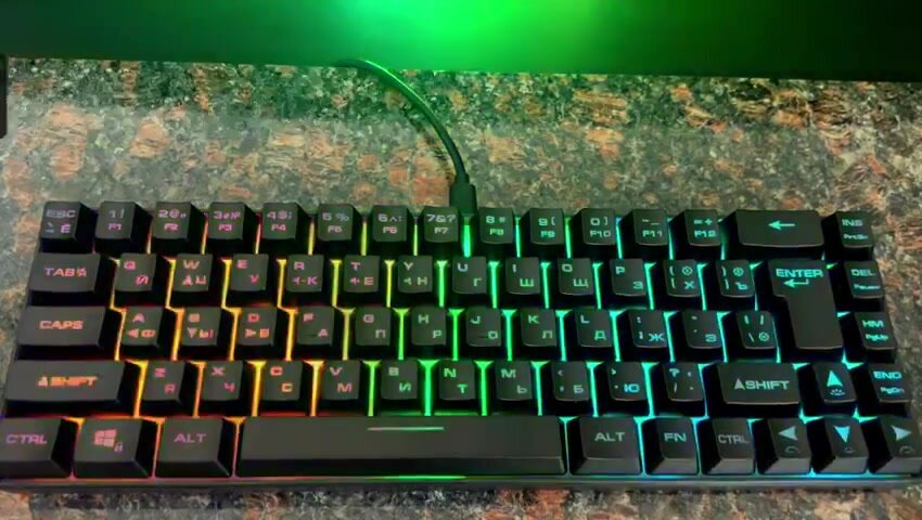 Игровая мембранная TKL (65%) клавиатура С led-подсветкой PANTEON M2 белая — фото 1