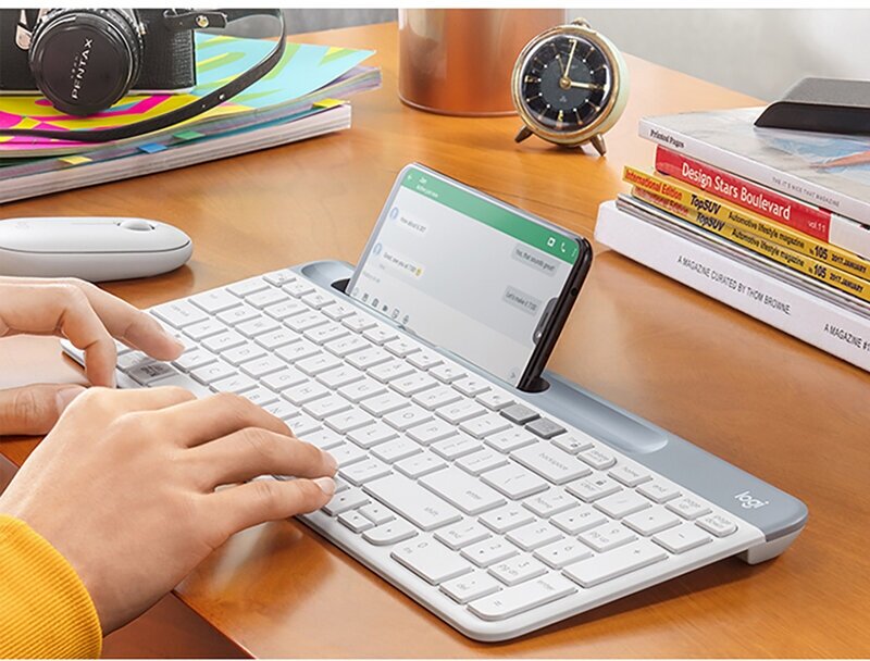 Беспроводная клавиатура Logitech K580 Slim Multi-Device белый, английская/русская (ANSI) — фото 1