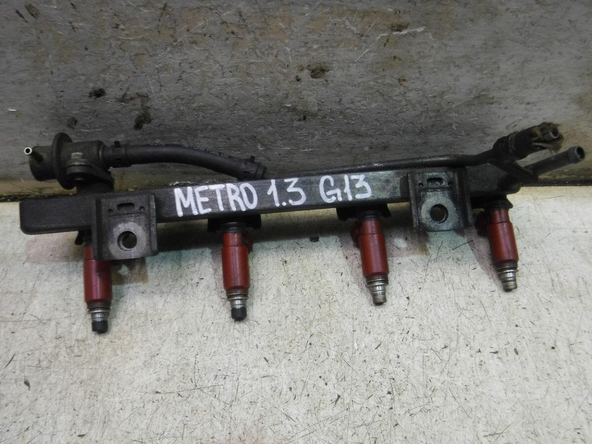 Рейка топливная (рампа) Chevrolet Metro I (1997—2001) 91174237