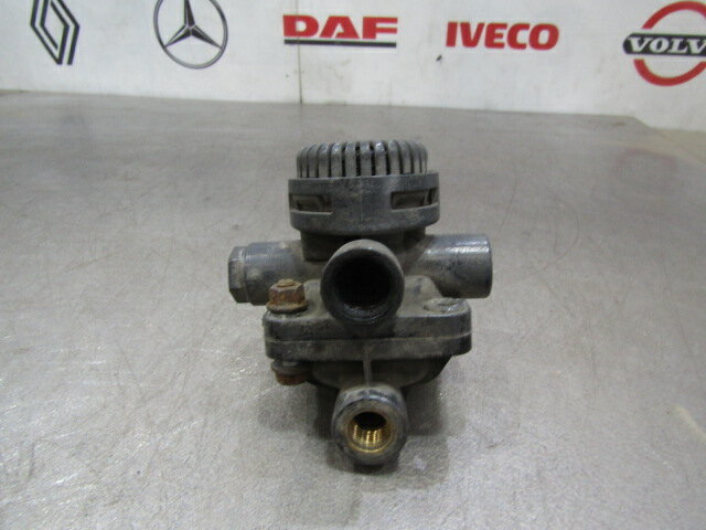 Клапан ускорительный WABCO, Mercedes Actros, Axor