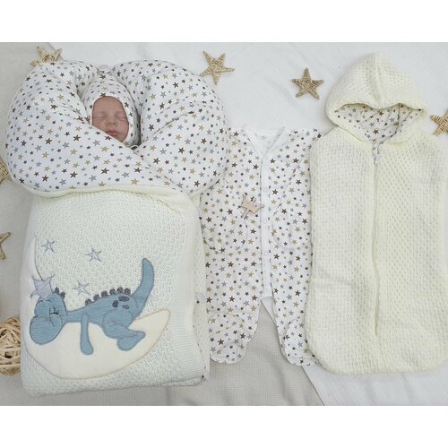 Вязаный конверт на выписку летний для новорожденного