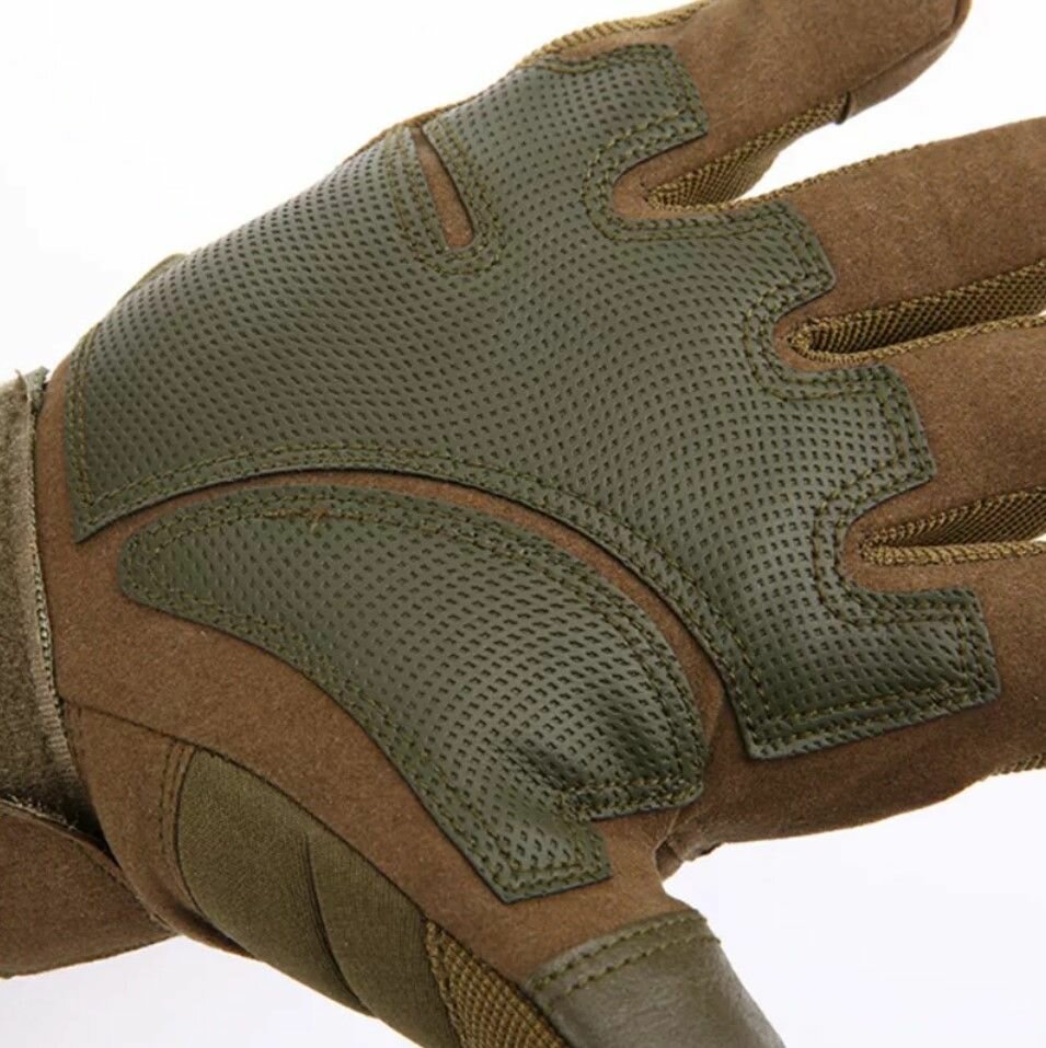 Тактические перчатки с защитой костяшек и сенсорными пальцами. Армейский зеленый.